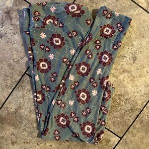 Lularoe Leggings!!